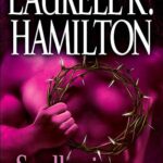LAURELL K HAMILTON - SWALLOWING DARKNESS